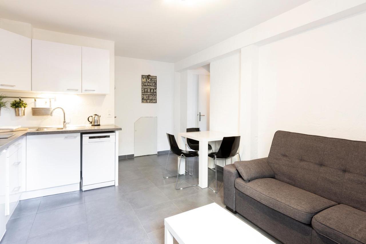Chez Dominique - 1 Chbre 2-4Pers Centre Antibes Migrainier Ancien With Ac 아파트 외부 사진